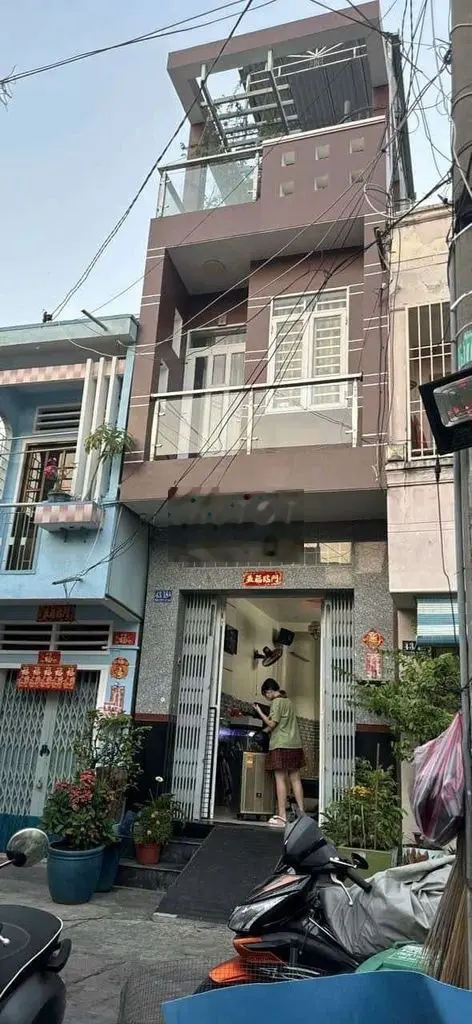 BÁN NHÀ 4 TẦNG, HẺM RỘNG, MẠC VÂN, P.13, QUẬN 8
