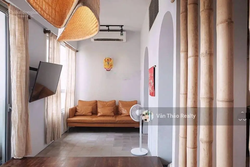 (Giá all in) căn hộ 2 phòng ngủ view hồ bơi tầng thấp Đảo Kim Cương - Diamond Island kế Quận 1