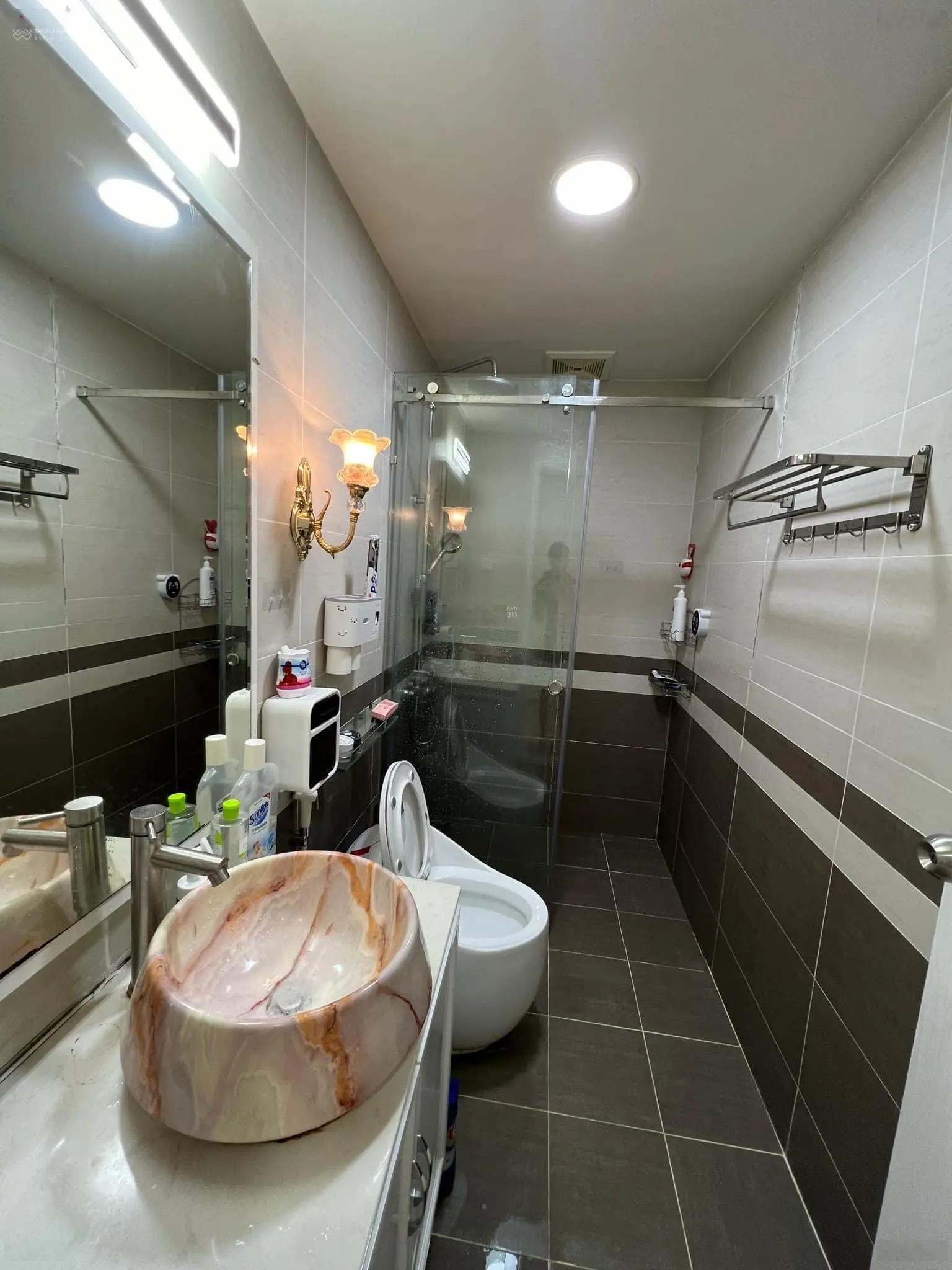 Cần bán gấp căn hộ Park Residence Nhà Bè, 2PN 2WC, 65m2, giá 1 tỷ 700 triệu