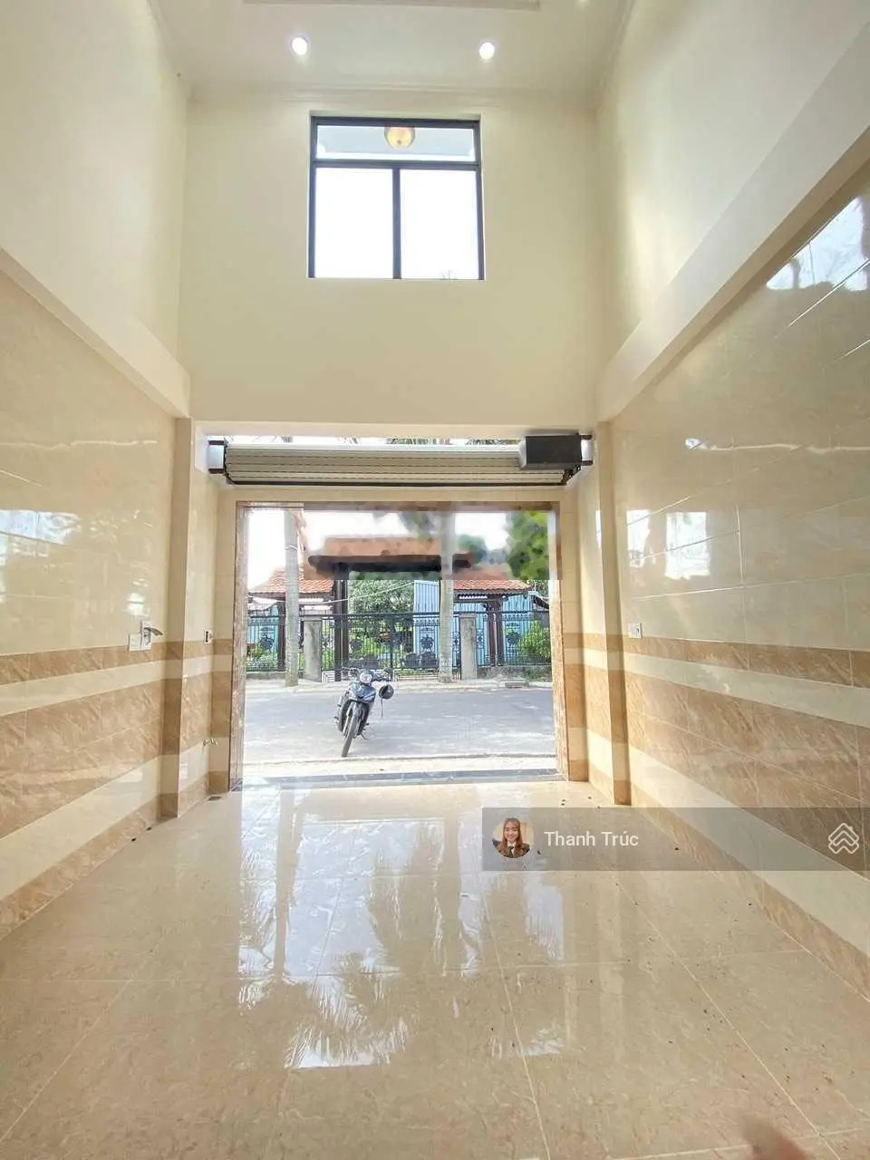 Nhà đẹp 3lầu ven sông Sài Gòn nở hậu 4,8x15m, giá từ 7,6 tỷ (SHR - đường 8m)