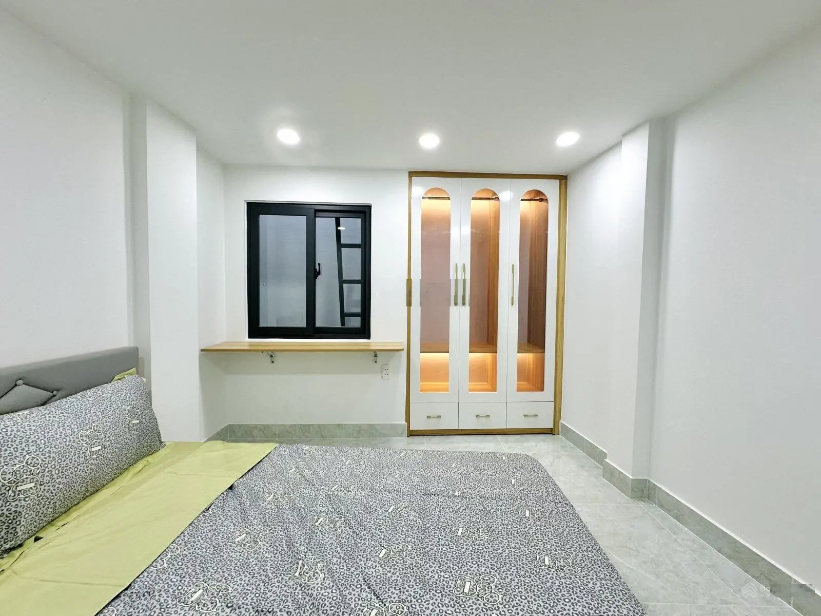 CỰC HIẾM!!!!!! Bán nhà đẹp tặng full nội thất, đường Phan Văn Trị, phường 14, Bình Thạnh.