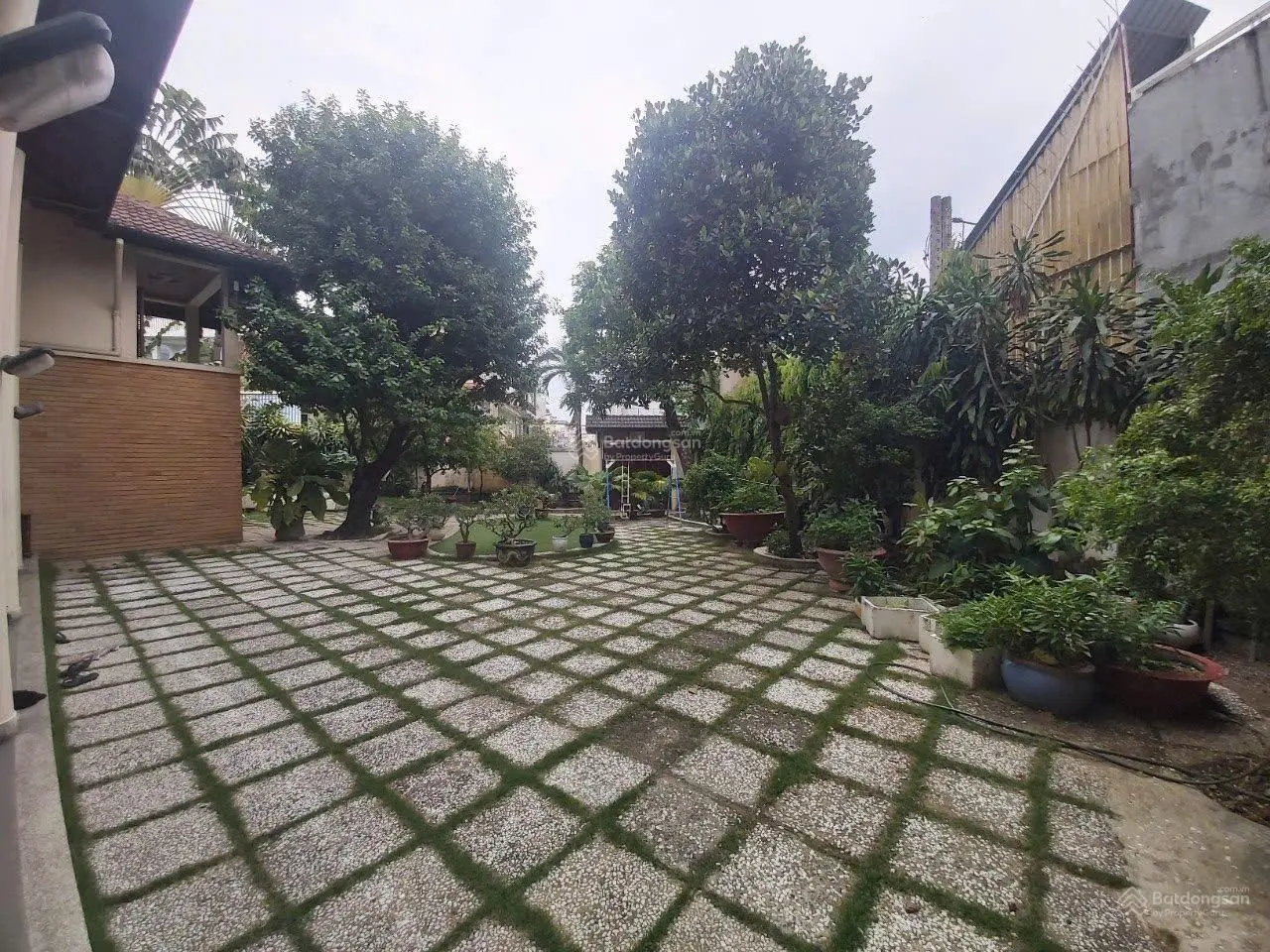 Giảm 5 tỷ. Bán nhanh trong tháng biệt thự trực diện sông An Phú, DTTT 440m2 trệt 2 lầu HD thuê 40tỷ