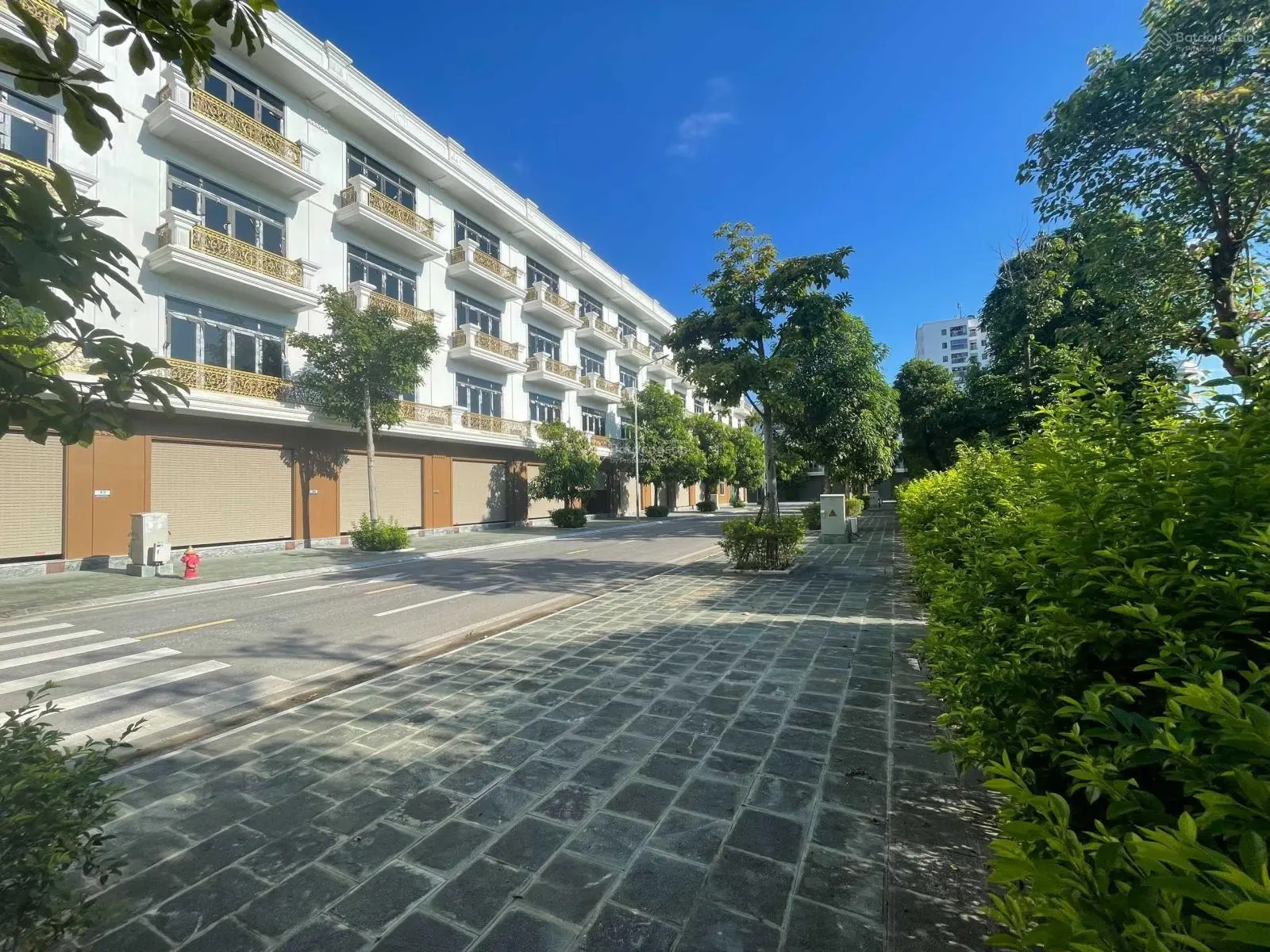 Nhà 4 tầng view công viên thuộc phường Quảng Thắng TT. TP Thanh Hóa 0919 959 ***