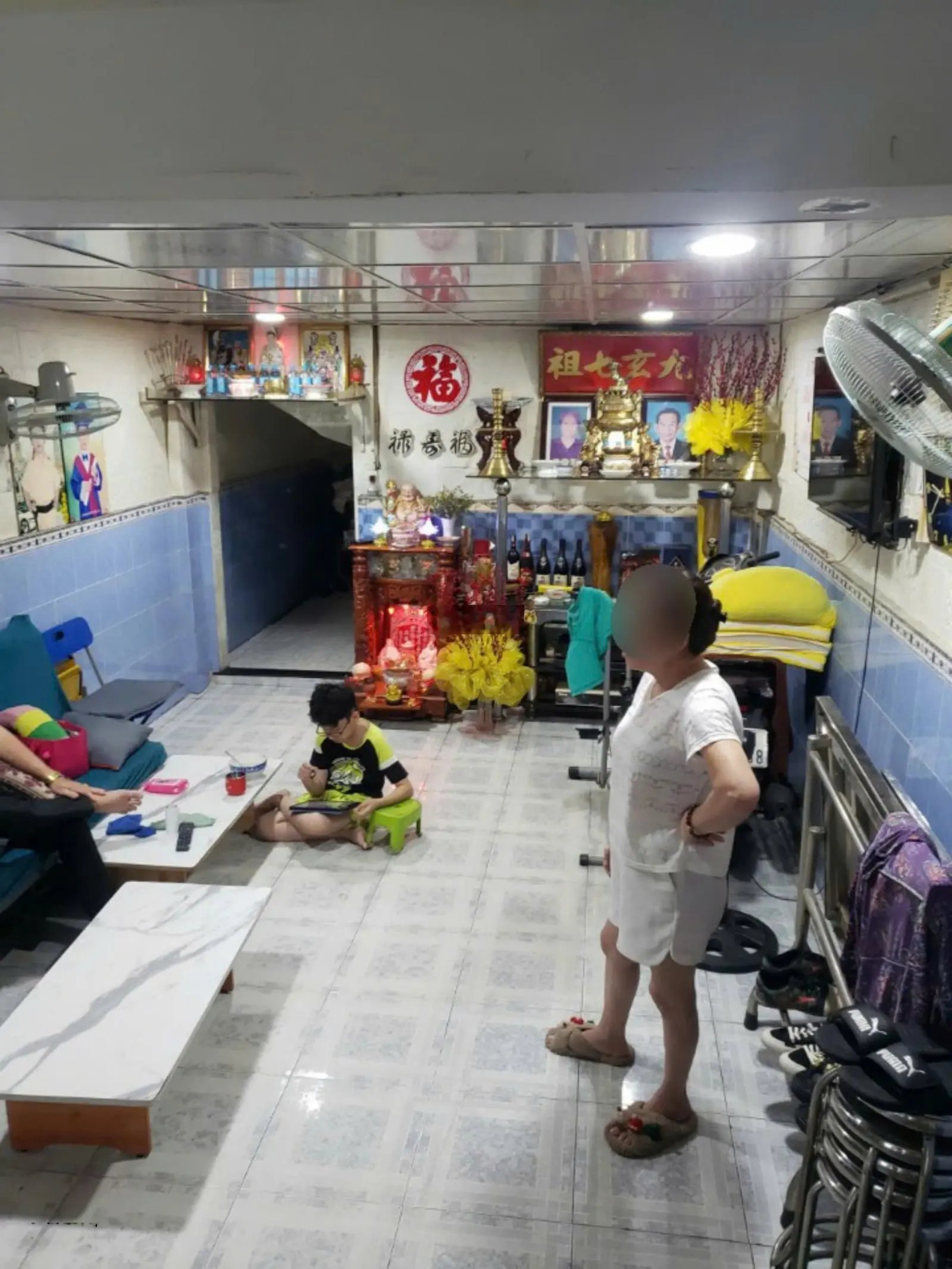 Cần bán gấp căn nhà Đ. Phạm Thế Hiển, DT sử dụng 79,8m2. Giá có thương lượng, nhà có sổ hồng