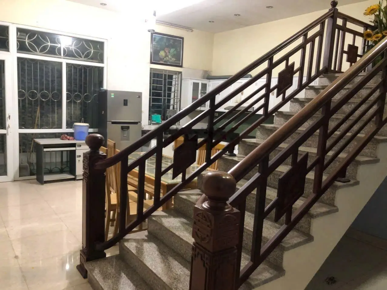 Nhà 3,5 tầng đã gắn tài sản phố Cù Chính Lan, Ninh Xá, Bắc Ninh. Sổ đỏ trao tay
