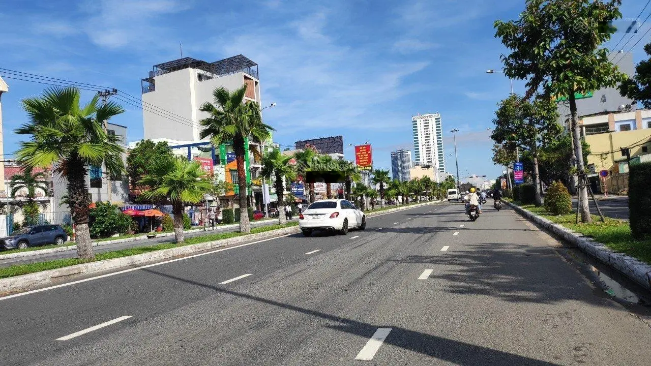 Bán đất MT Ngô Quyền và 1 mặt kiệt phía sau, Q. Sơn Trà gần đường Trương Định - Giá rẻ 6,5 tỷ/104m2