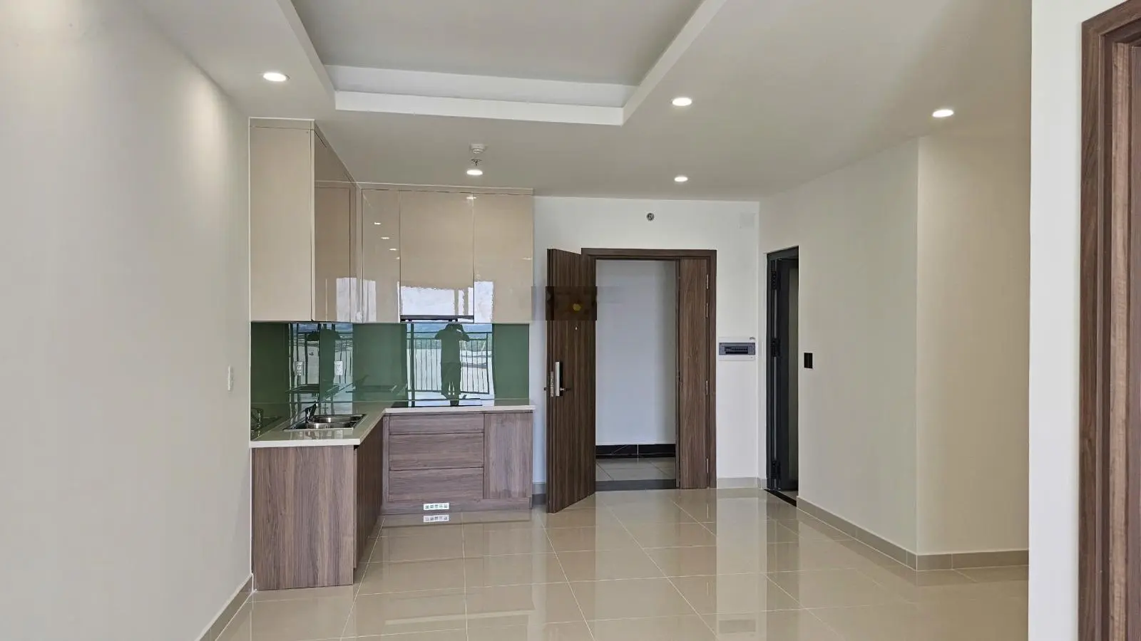 Chủ kẹt tiền cần bán căn 55m2, 1PN +, 2ty360