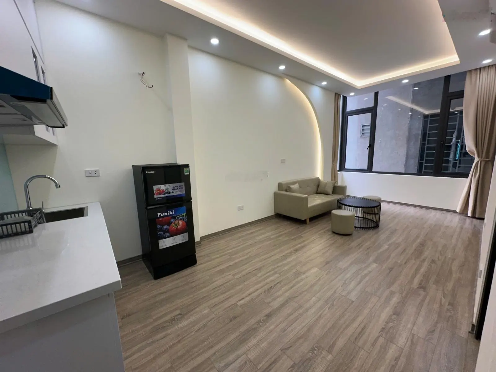 Bán CCMN Cổ Nhuế 2, sát đường Tây Thăng Long, DT 43m2 - MT 6m * 5 tầng thang máy, 9PN khép kín
