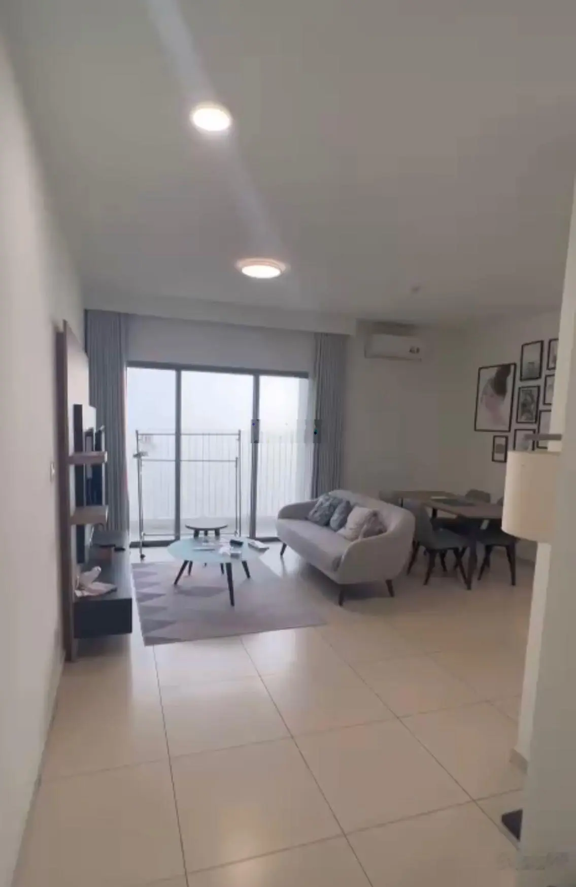 Cần bán một số căn hộ Hausneo, đường số 11, Phú Hữu, Quận 9, gồm 2PN và 2 vệ sinh full nội thất