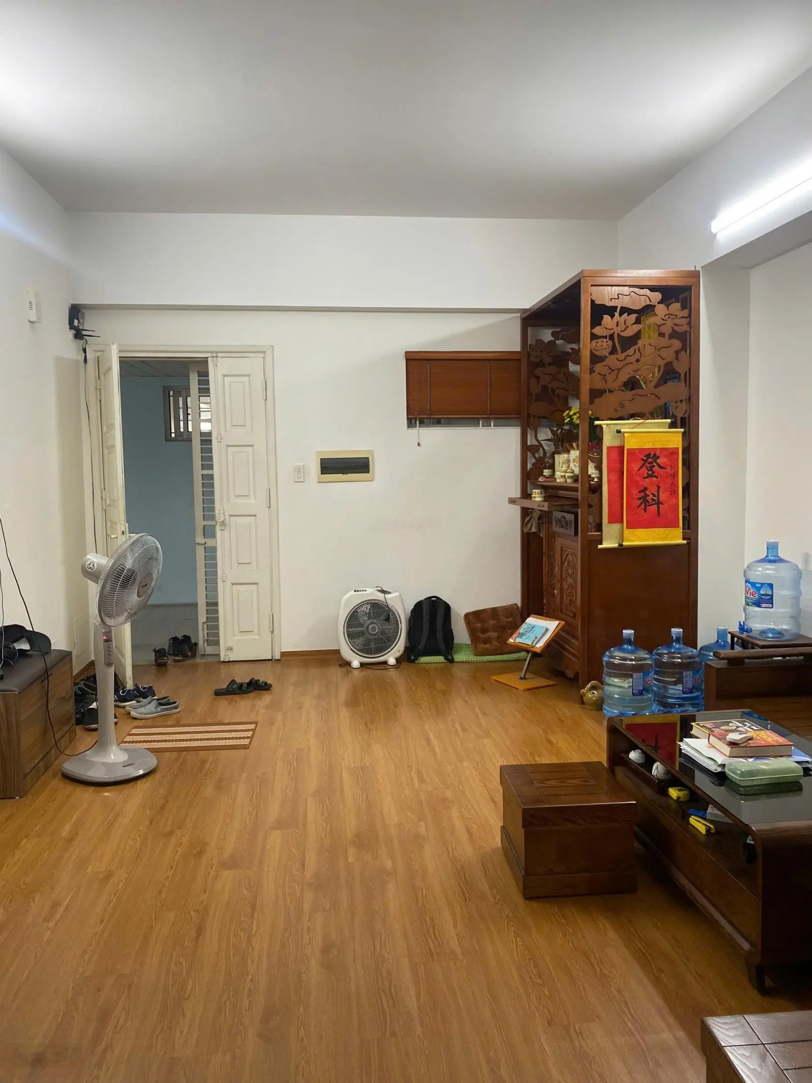 Chính chủ bán căn 3PN, 2WC, 104m2, chỉ 6,1 tỷ. Full NT cao cấp, mát mẻ. LH: 0343 202 ***