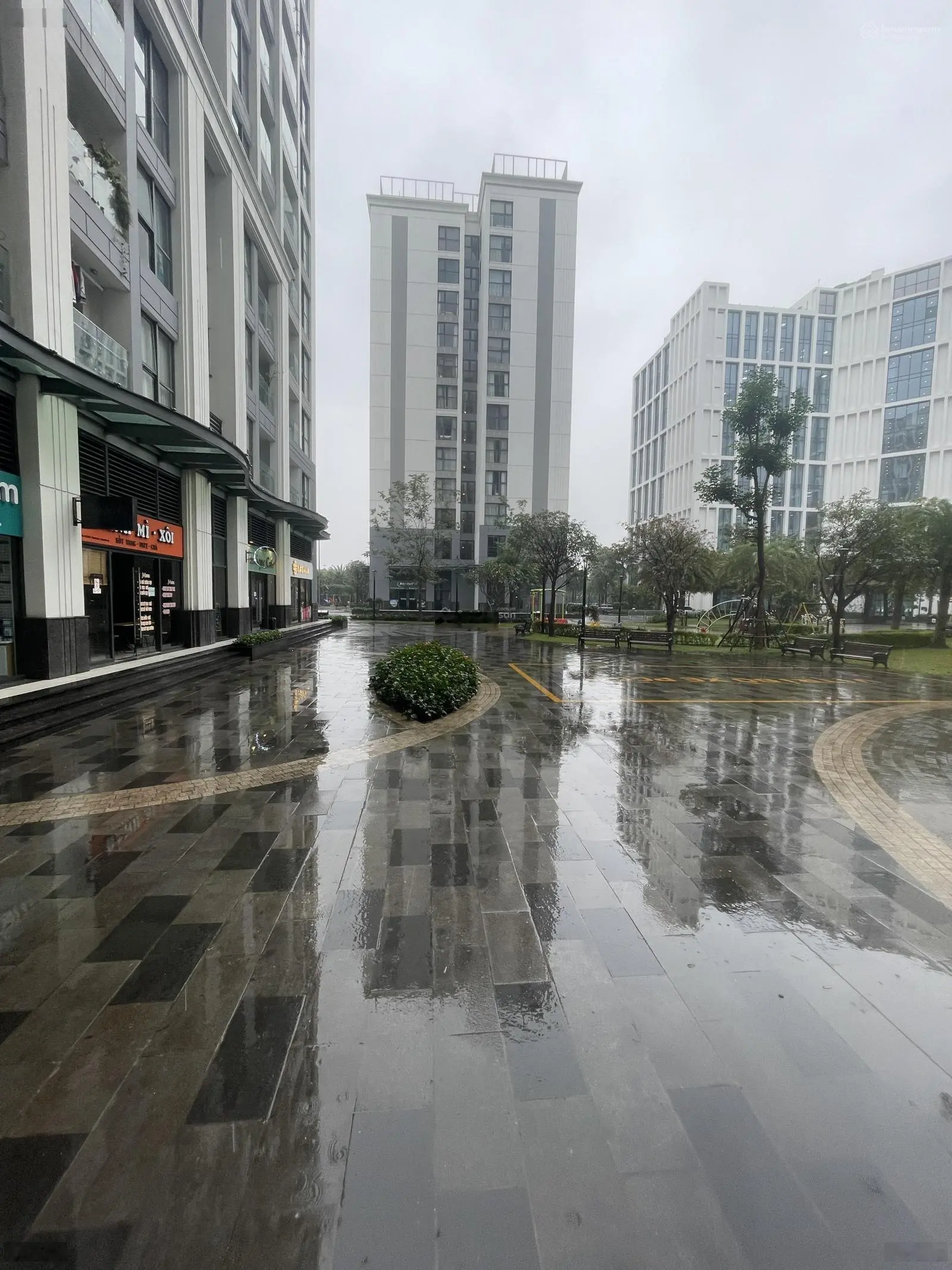 Chính chủ cần bán shophouse tòa S6, vinhomes symphony, 153m, mt 8m. 2 mặt tiền trước sau. Giá 30 tỷ