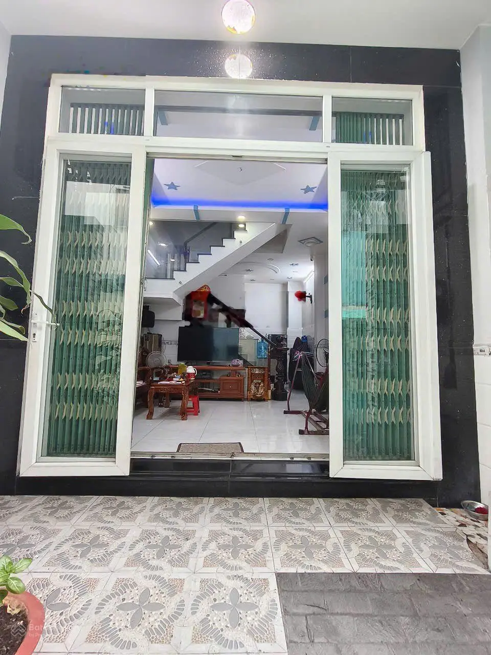 Bán nhà 2 lầu báo sang tên giáp gò vấp