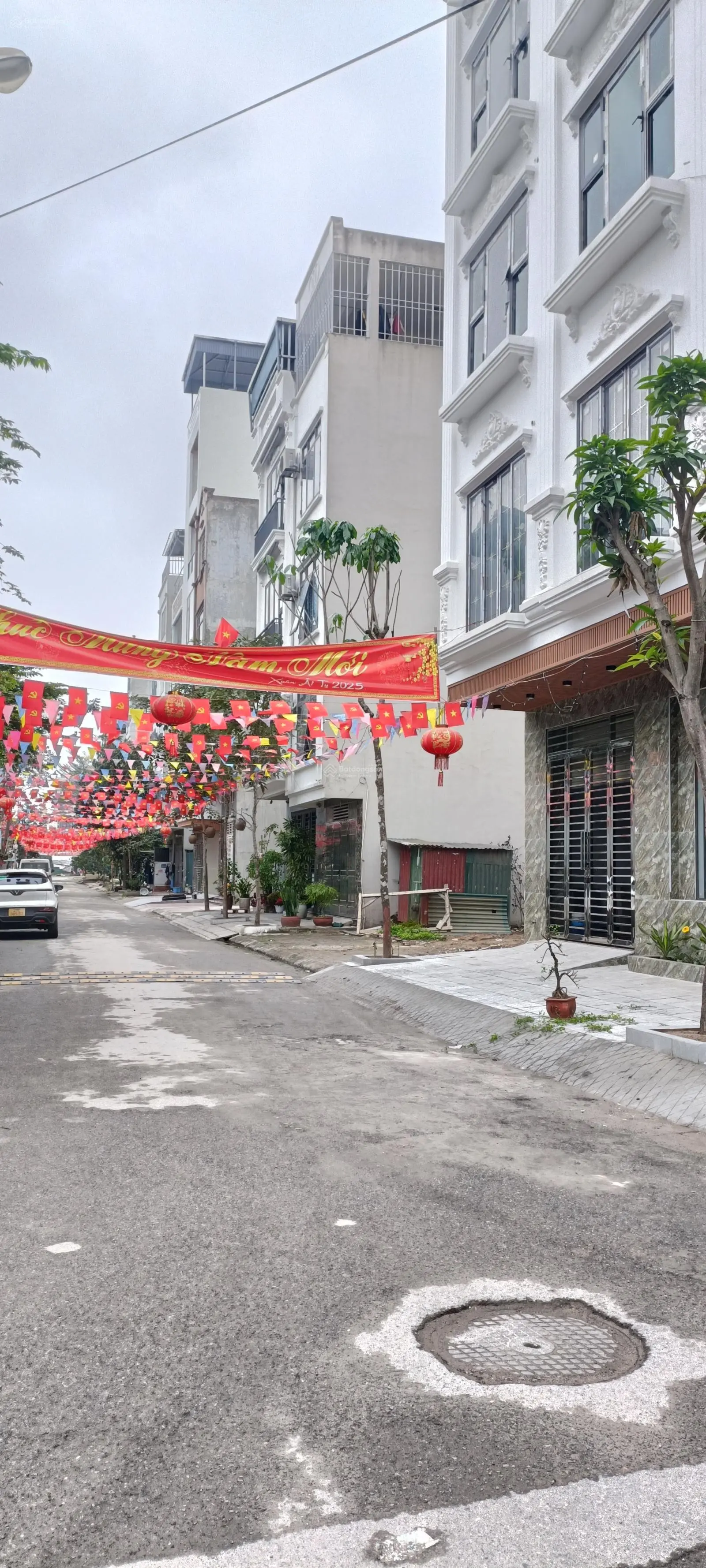 CCMN Quang Trung, Hà Đông. Dt 56m2x7T thang máy. Phân lô ô tô tránh, vỉ hè giá 14.6 tỷ DT 750tr/năm