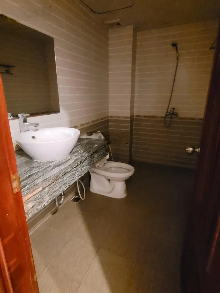 Bán biệt thự phân lô - vỉa hè - ô tô tránh đỗ - phố Nguyễn Khuyến, Hà Đông 5 tầng - 106m2 - 25 tỷ