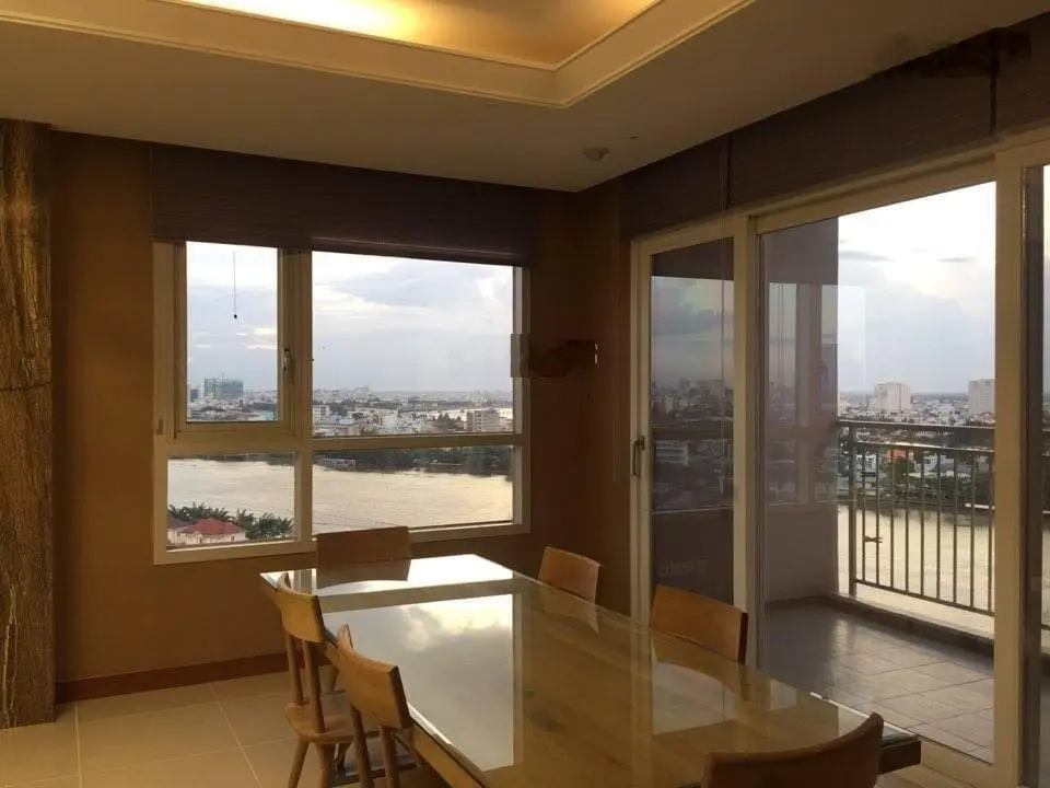 Em chi cần bán gấp Xi Riverview 200 m giá 20 tỷ gọi 0909 776 *** bao rẻ