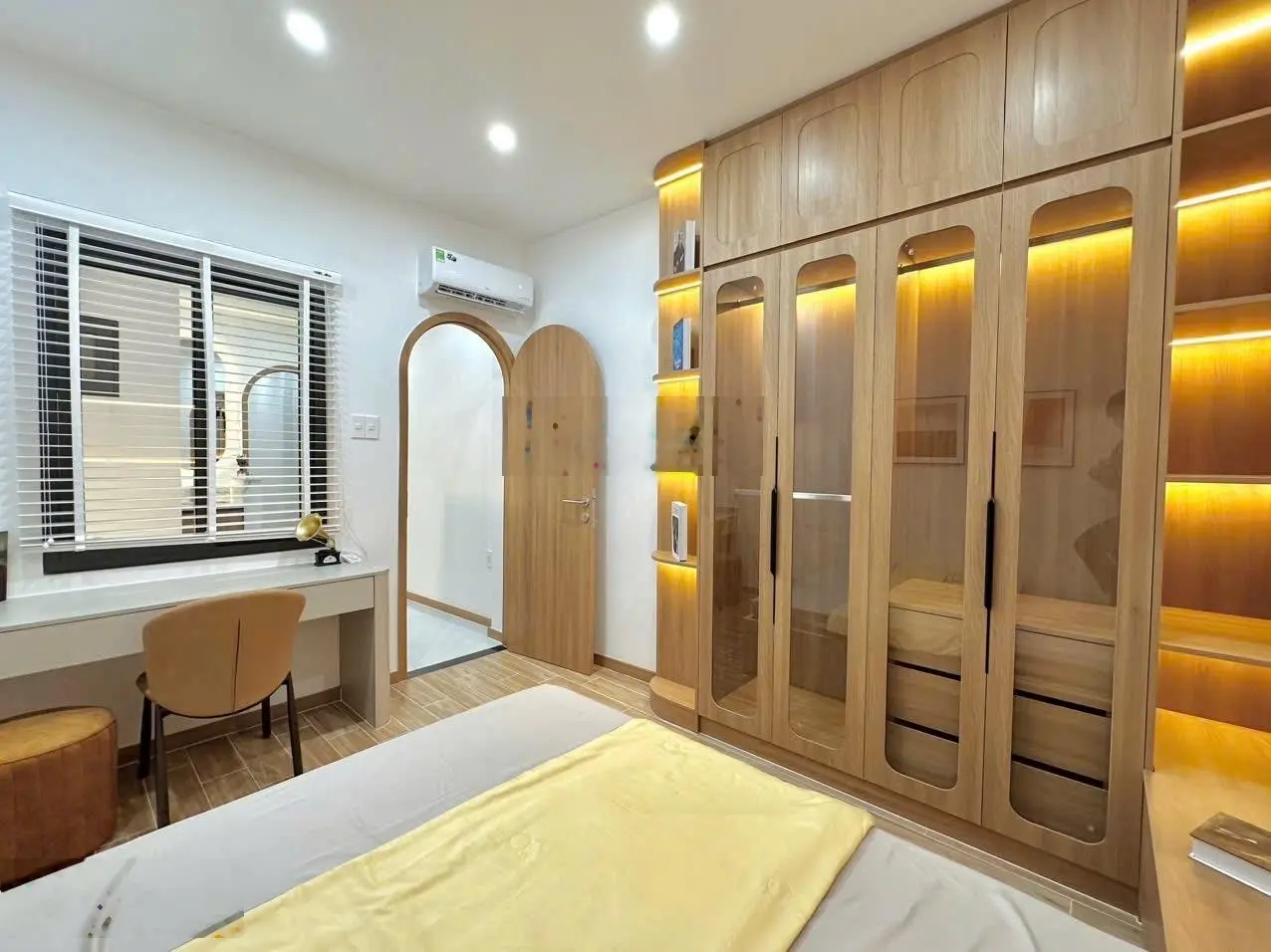 Đào Duy Từ - căn nhà duy nhất giá dưới thị trường, sổ riêng, công chứng ngay!