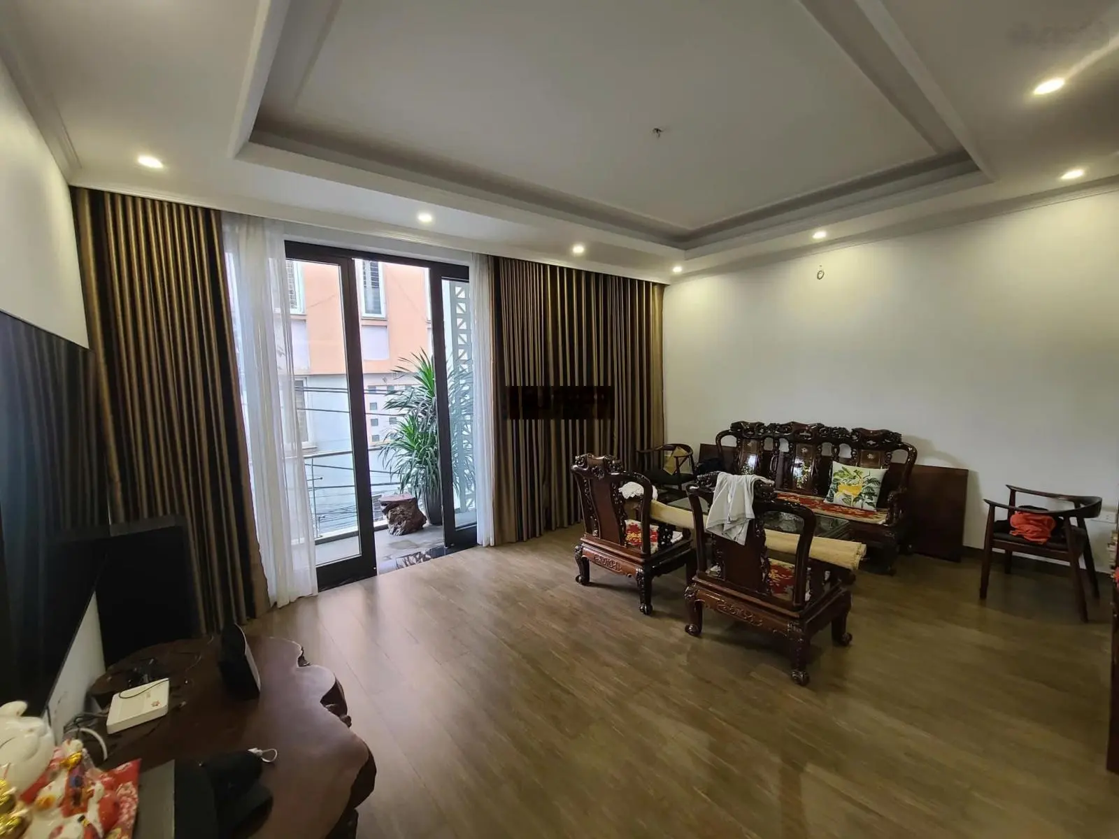 Bán nhà mặt đường Nguyễn Khuyến, Hà Đông, 72m2 5 tầng, giá 27 tỷ, Kinh doanh đẳng cấp