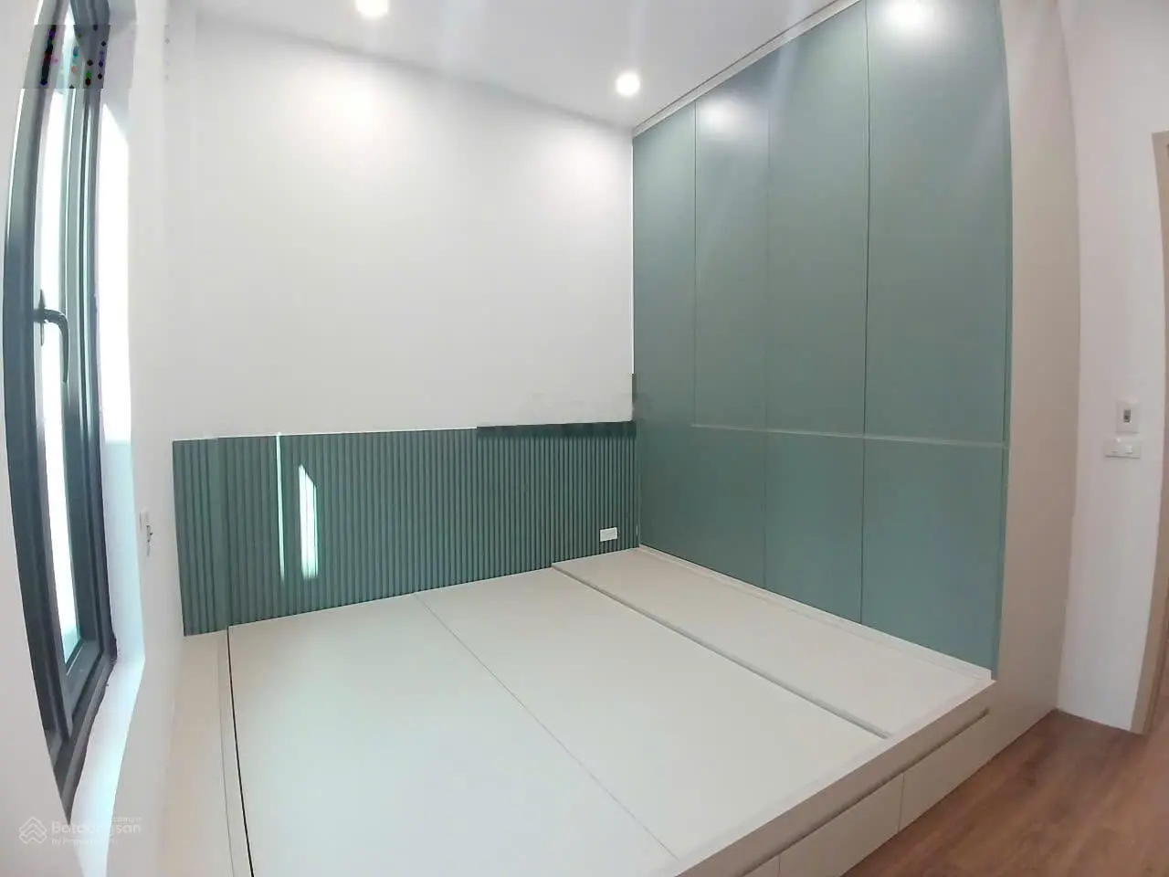 Nhà Đẹp Đón Tết! Phố 19/5 Văn Quán Hà Đông - 45m, 3 Tầng, MT 3.65m, Ô Tô Đỗ Cửa, Giá Chỉ 8.9 Tỷ!