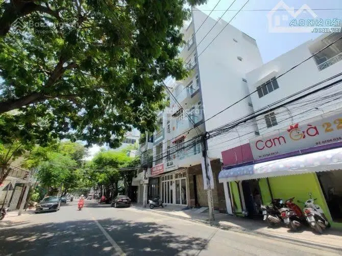 Bán nhà 7 tầng đường Hồng Bàng, Phường Tân Lập, sẵn thang máy, giá tốt