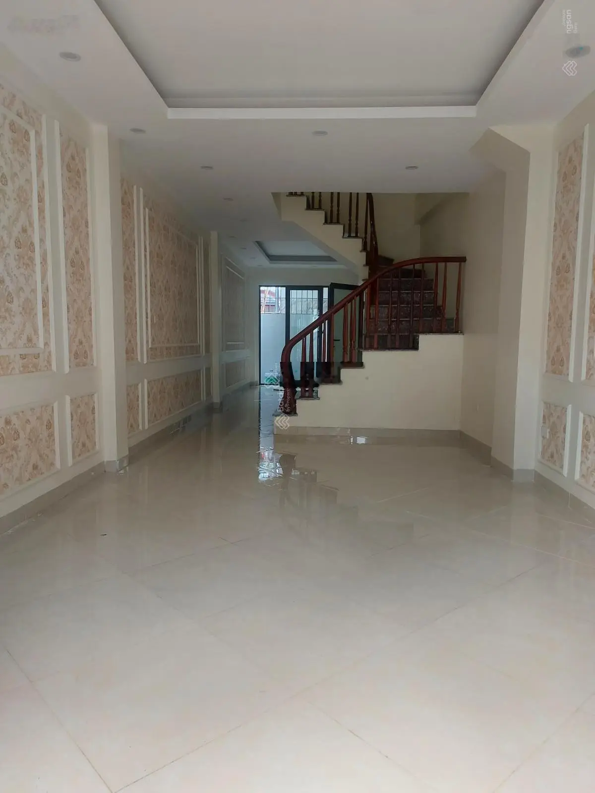 Chính chủ bán nhà Vĩnh Quỳnh 35m2 x 5T nhà mới độc lập lập 0982 360 ***