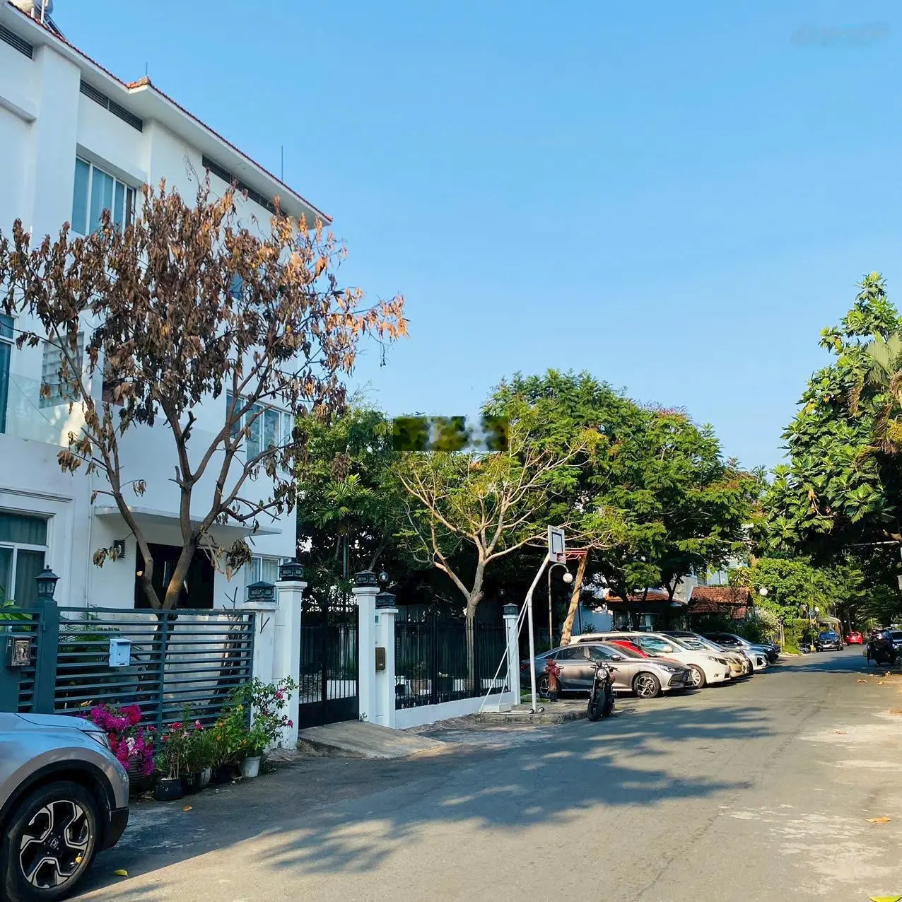 Biệt thự Mỹ Hưng, Phú Mỹ Hưng, DT 8.13x19m, bán 45 tỷ Liên hệ: 0938602838 Nhân