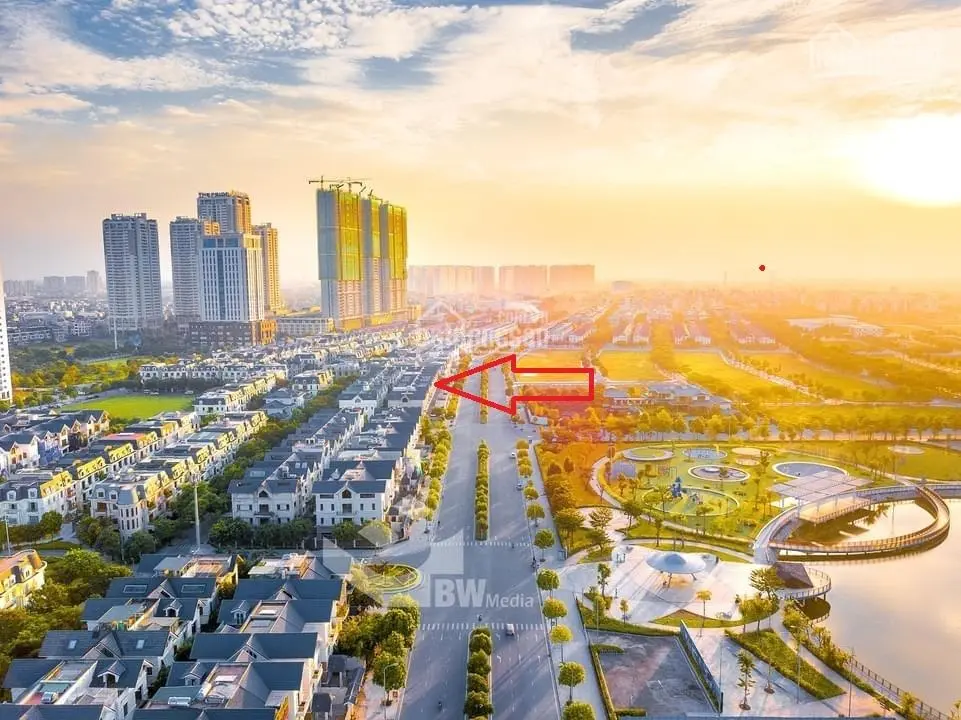 Bán căn 225m2 mặt đường 40m khu An Khang Villa. Nhìn ra công viên hồ Thiên Văn Học