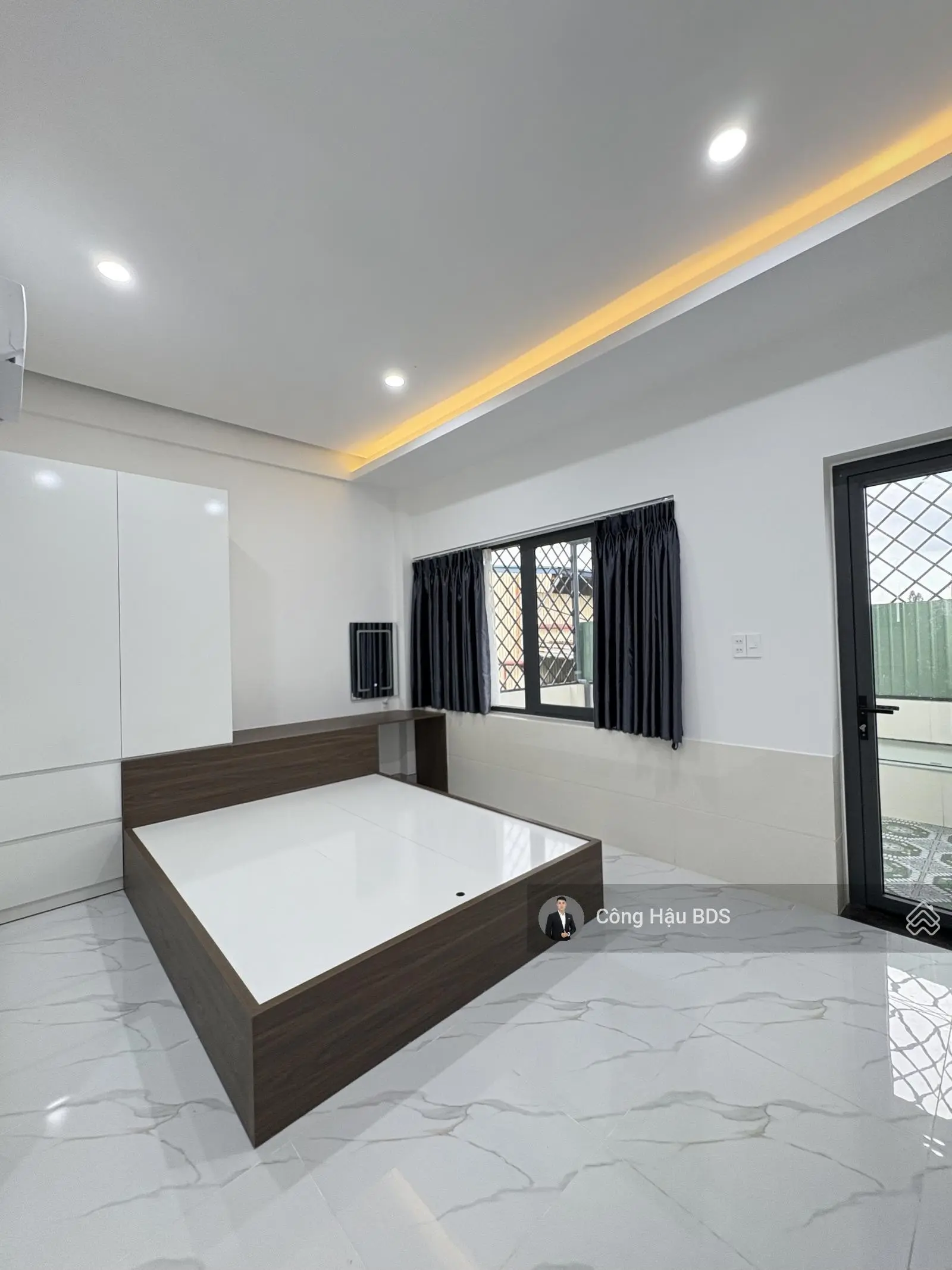 Nhà Vừa Hoàn Thiện- Chuẩn Luxury. Trệt- 2 Lầu. 5 PN- 5WC. DT: 146M2. KDC Cao Cấp. Giá: 6 Tỷ TL