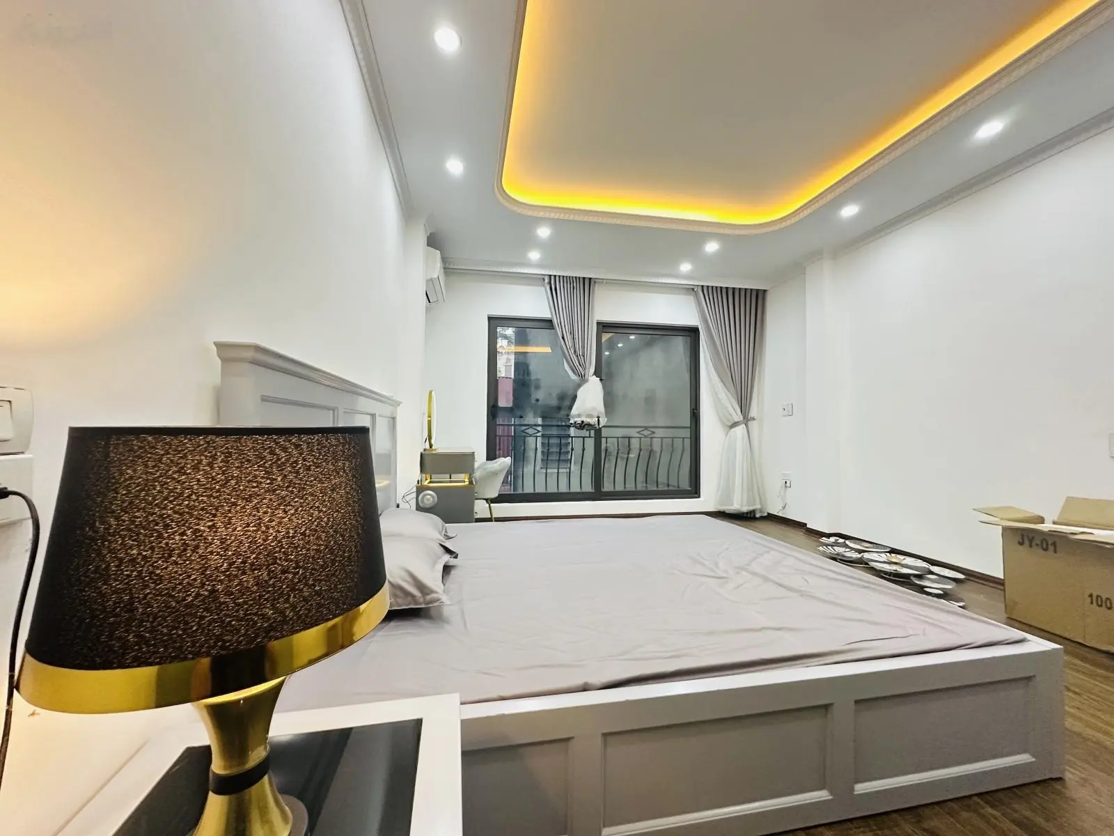 Mót bán hạ chào 200tr nhà đẹp phố Nguyễn Trãi - 48m2*5T*4m - kinh doanh online - hơn 8 tỷ