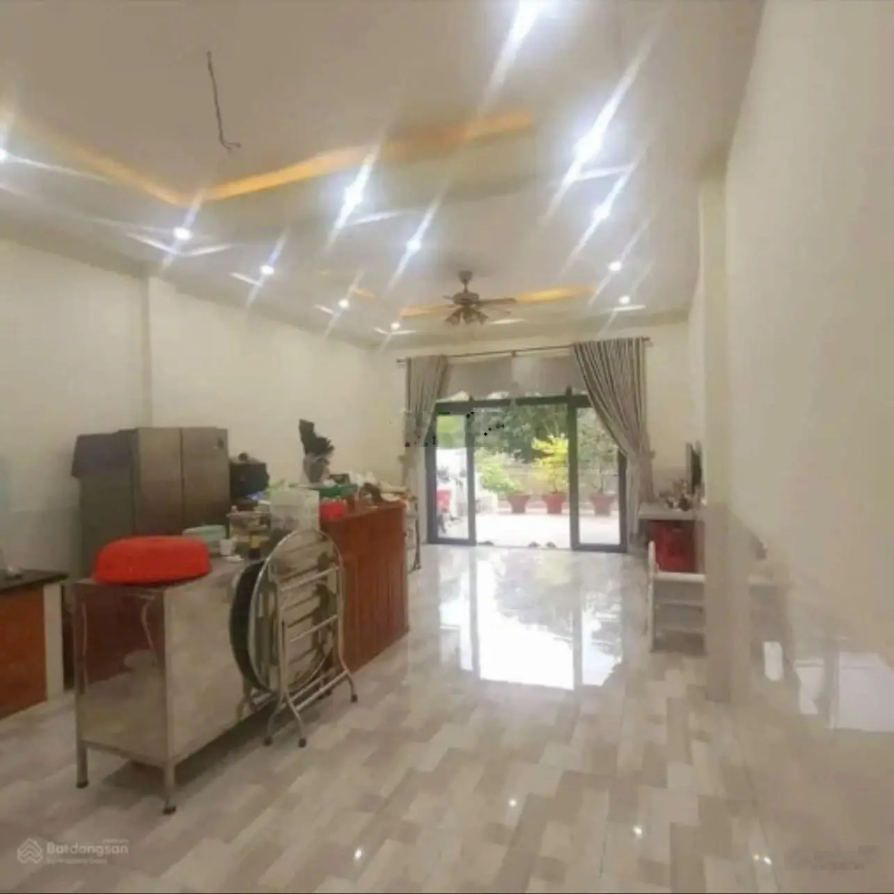 Bán Nhà Mặt Tiền Kinh Doanh Sầm Uất Đường Nguyễn Du Gần Trường Học P Dĩ An - Giá Cực Tốt!