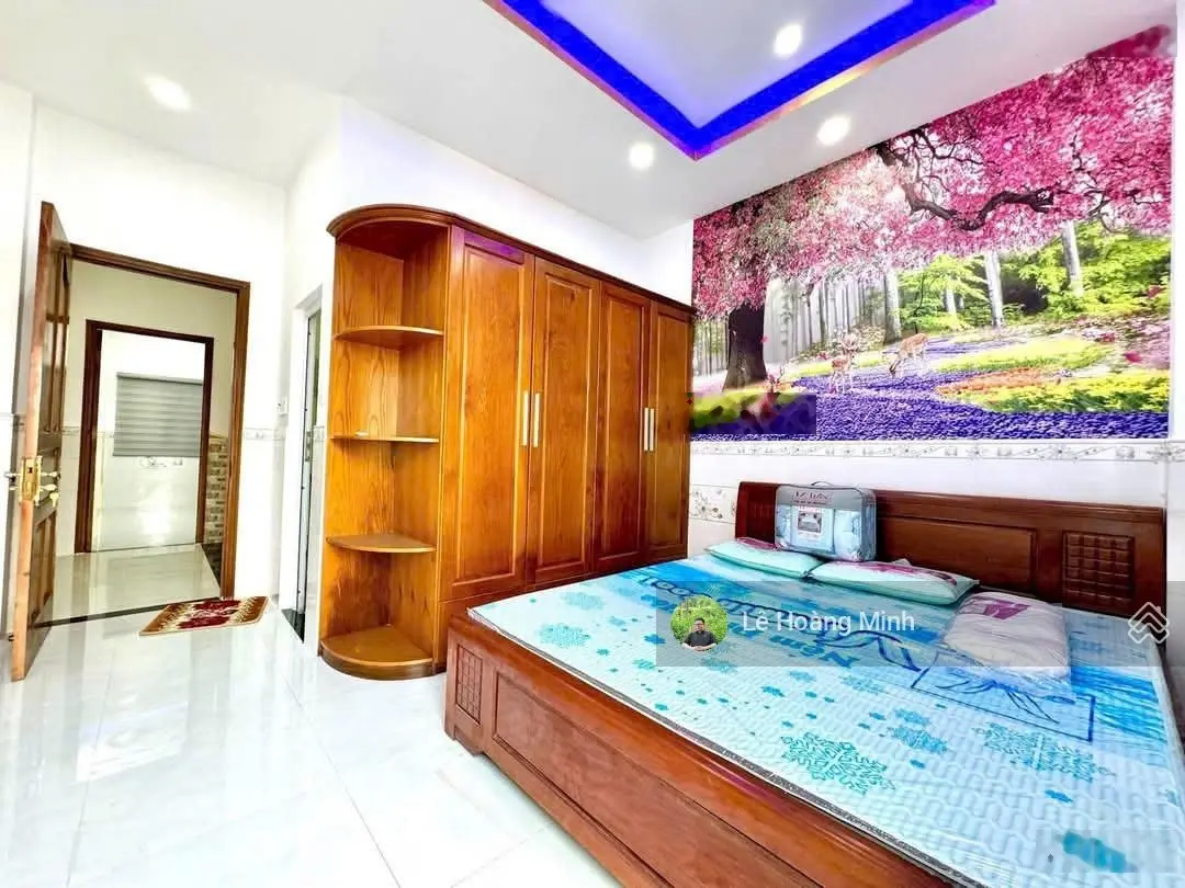 Nhà phố 4m x 15m. Đúc 2 lầu hẻm 5m thông đường Lâm Thị Hố