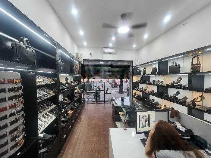 BÁN NHÀ MẶT PHỐ NGUYỄN TRÃI, THANH XUÂN - VỈA HÈ RỘNG - KINH DOANH ĐỈNH. 108M2- MT4.2M GIÁ 30 TỶ
