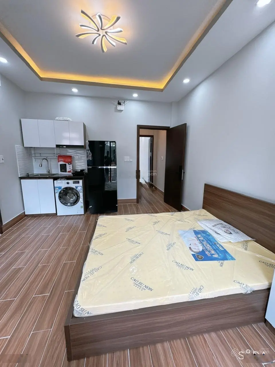 Bán nhà riêng giá siêu hời tại Hàn Hải Nguyên, 8,9 tỷ, 56m2, 7PN, 7WC, 4 tầng, Q11, HCM