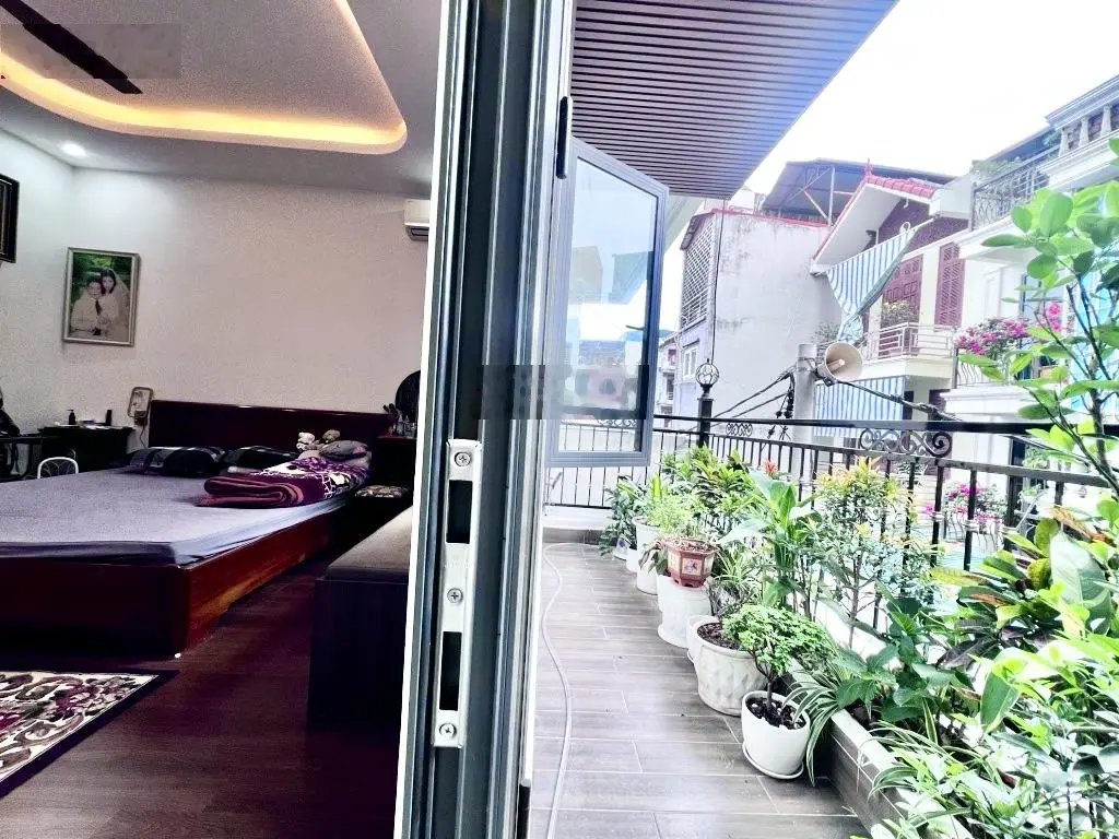 Hạ chào Từ 12 tỷ Xuống Còn 10,5 tỷ-Chú Minh Cần Bán Nhà Căn Nhà Tại Ngô Gia Tự 68m2-Mt 5m-DÂN XÂY-Ô