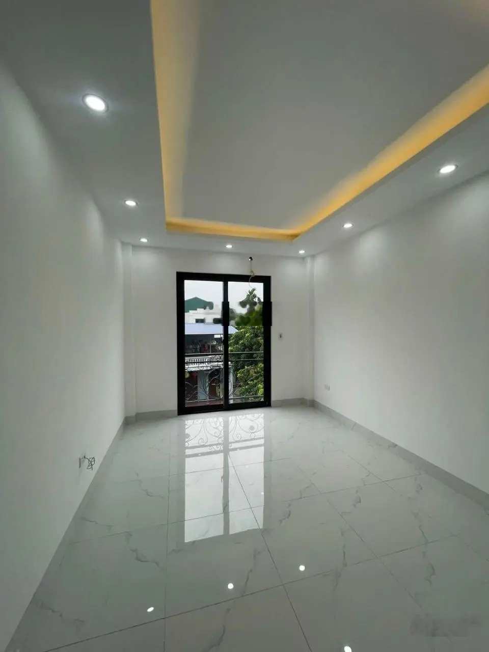 Bán căn 65m2x3T, Đại Tảo, Oto đỗ cửa ngày đêm, gần trường, chơ, UBND