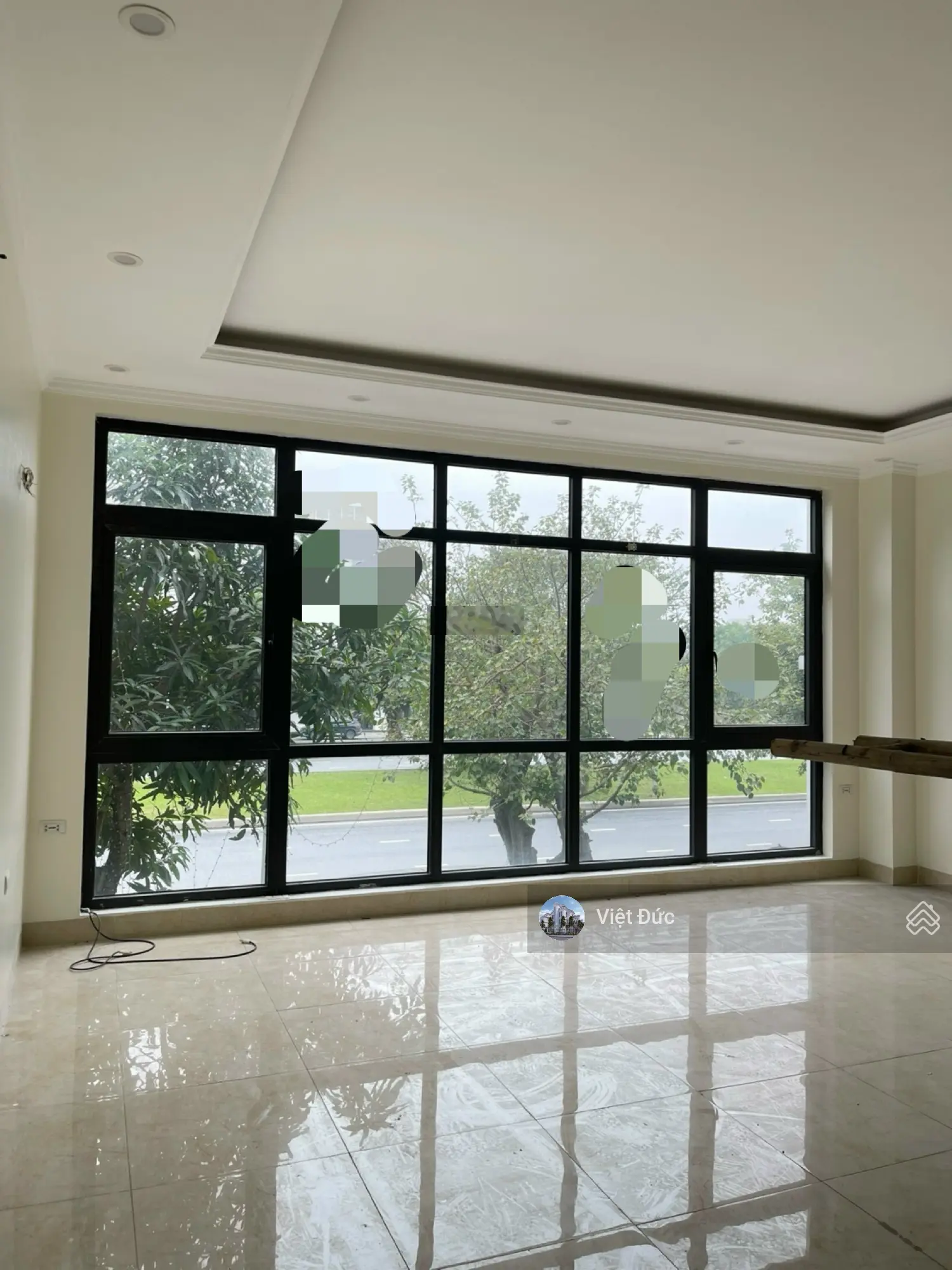 Em cần bán shophouse 95m2 trục chính 52m Vinhomes Ocean Park chỉ 25 tỷ đã hoàn thiện. 0941 851 ***