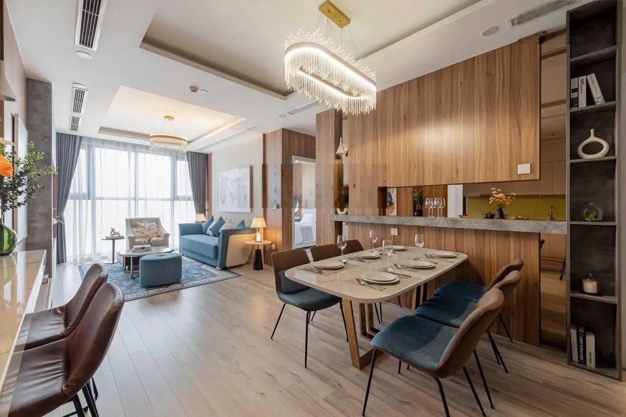 Bán căn hoa hậu tại Chelsea Residence 131,3m2 3 ngủ, full đồ đẹp,tầng cao view thoáng.LH: 098736225