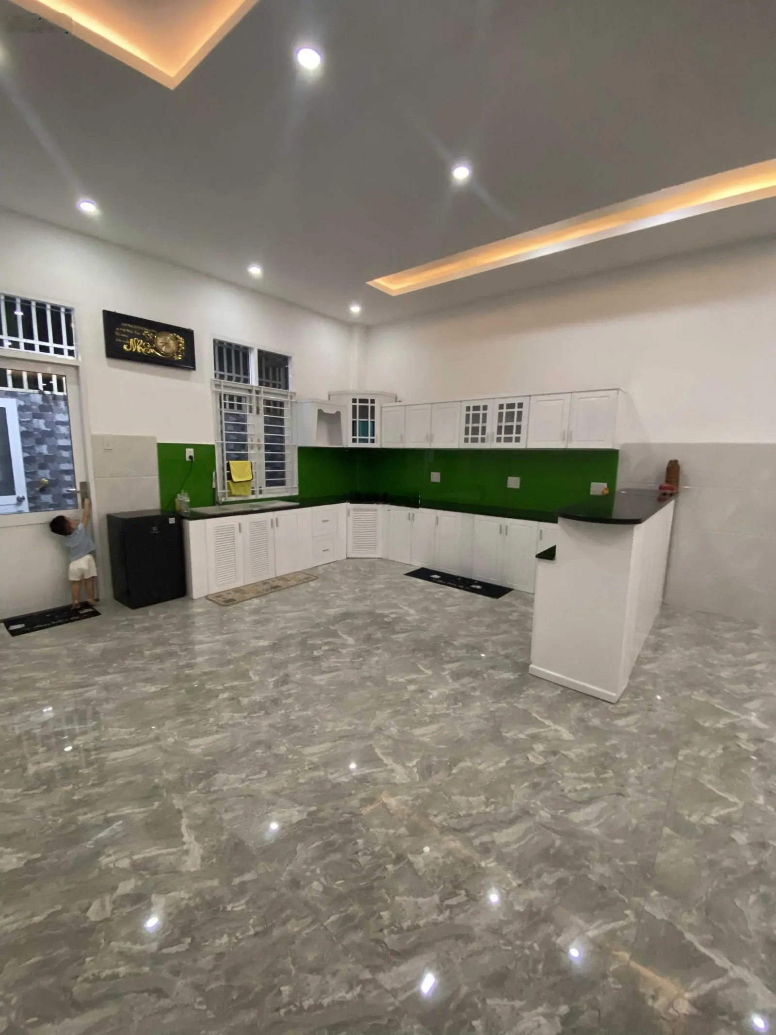 Nhà 1 trệt 3 tầng đường B1 Vĩnh Điềm Trung, tp. Nha Trang