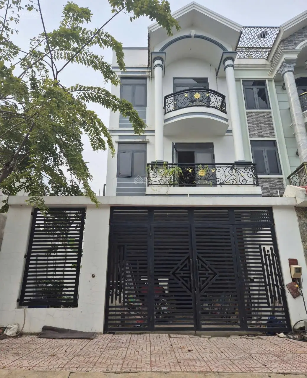 Cần Bán Nhà Biệt Thự Liên Kế CENTANA Điền Phúc Thành, DT 7,5x20m, 3 Tầng, Giá bán 8 tỷ 750