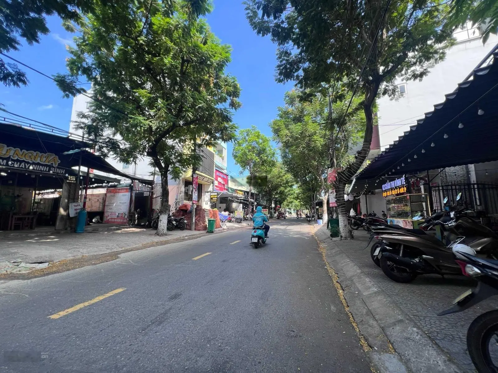 Bán lô góc DT 160m2, MT ngang hơn 8m đi thẳng ra biển Võ Nguyên Giáp, Q. Ngũ Hành Sơn, TP Đà Nẵng