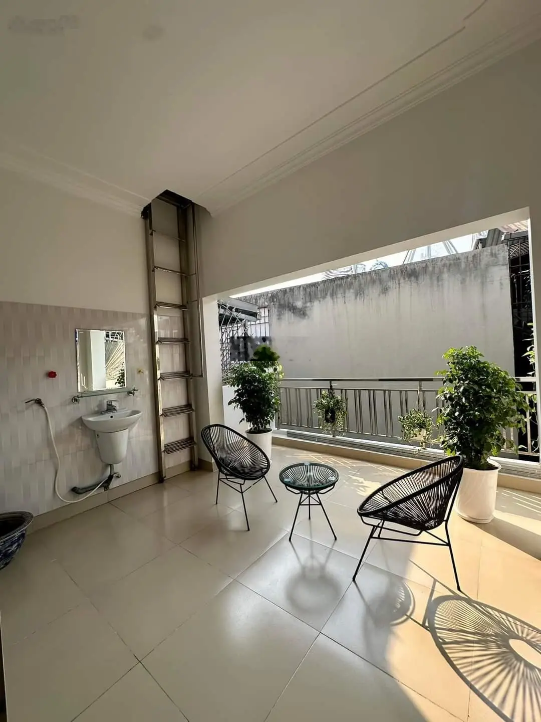 Bán nhà 46/50m2 x 4m x 5 tầng lô góc, ngõ 3m thoáng, nhà đẹp ful nội thất, Q. Thanh Xuân nhỉnh 8 tỷ