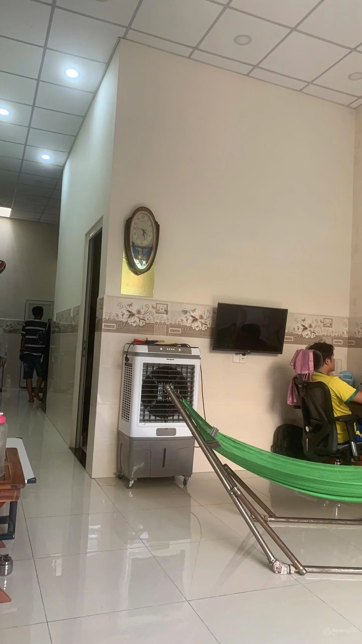 Bán nhà cấp 4-Bình chiểu-thủ đức Hẻm nhựa xe hơi tránh nhau- giá chỉ 3,2tỷ.lh em Huyền 00962939778