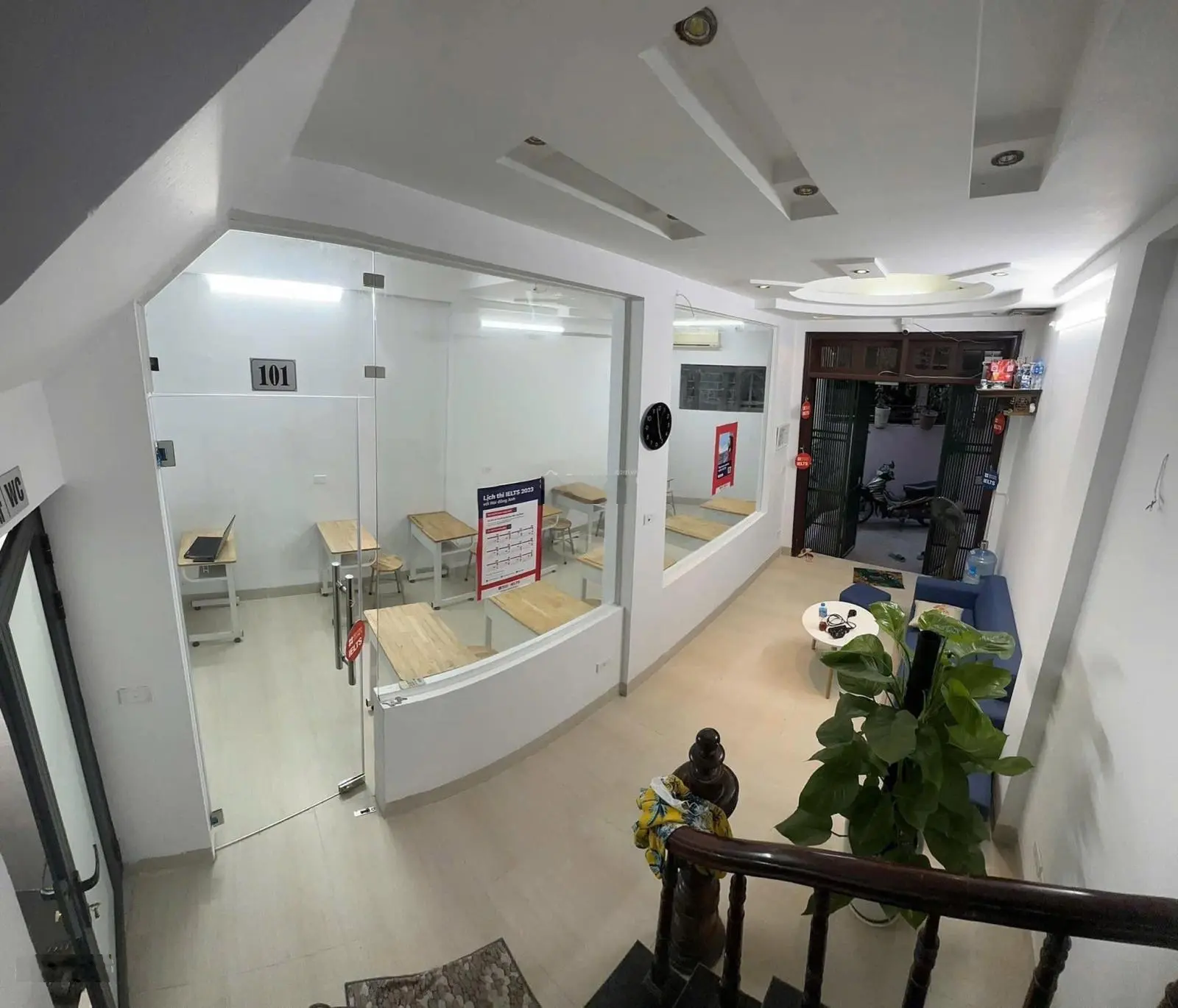 Nhà riêng 40m2, x5T 10,8 tỷ tại Nguyễn Thị Định, Trung Hòa, Cầu Giấy, Hà Nội, Ô TÔ