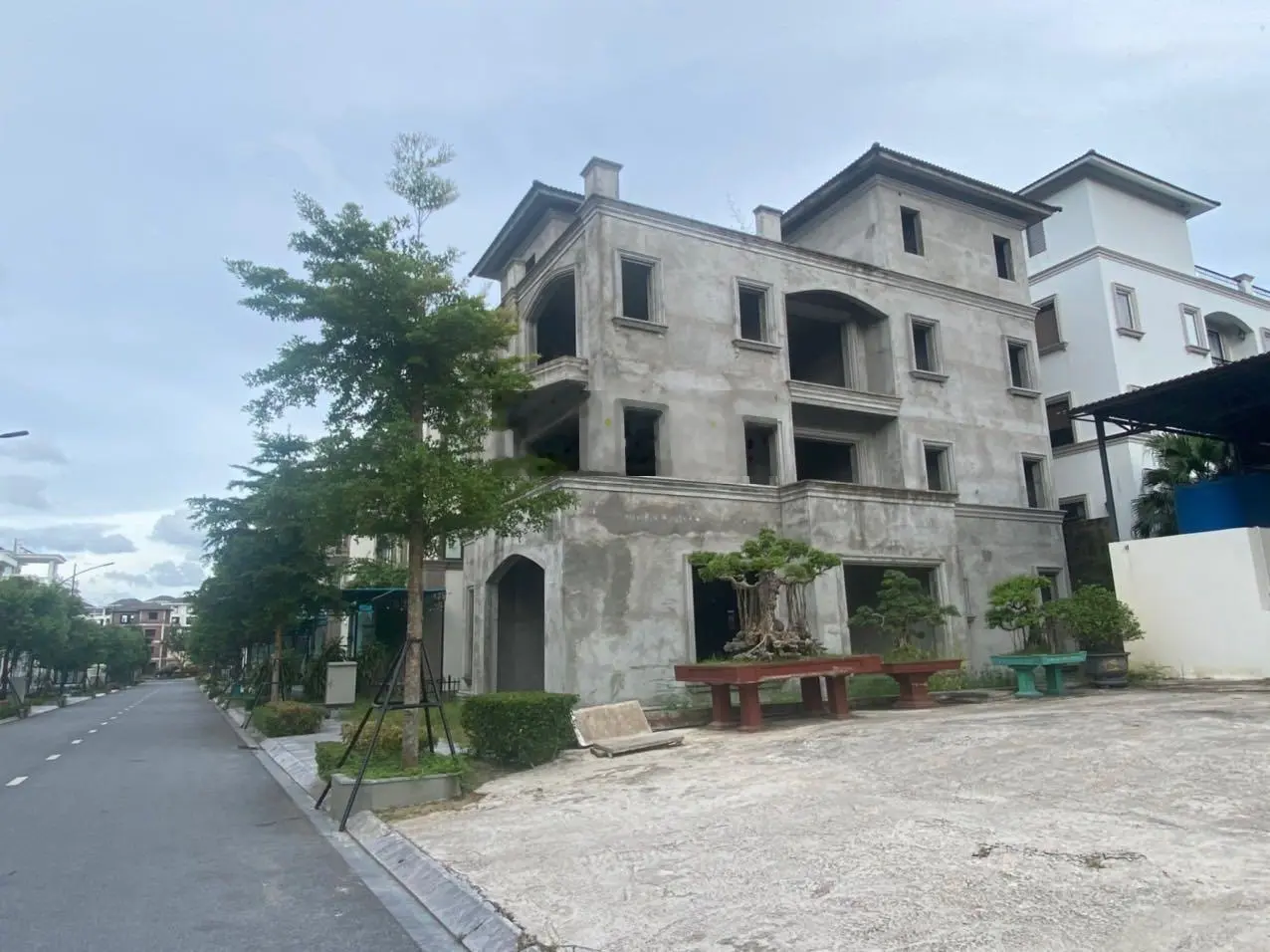 Bán gấp căn BT đơn lập Beverly Hill - giá cực tốt - sổ đỏ lâu dài