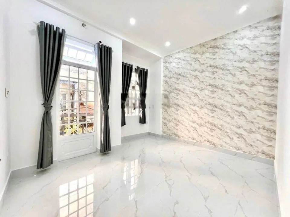 Bán nhà 2 lầu - SHR/ngay Lâm Thị Hố, Quận 12 - (Công chứng trong ngày). Giá: 2,63 tỷ/TL
