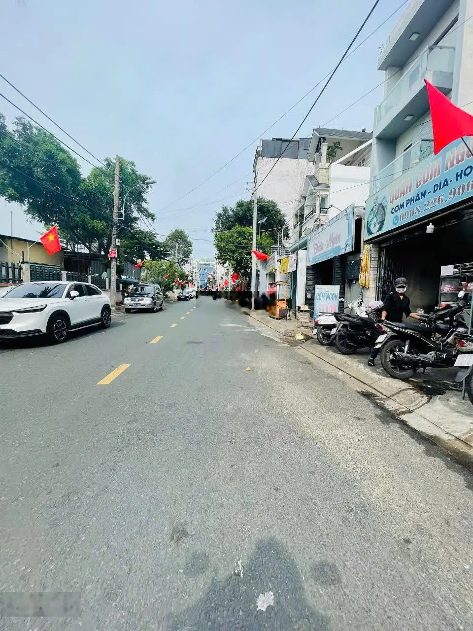 Ngộp, nhà mtkd đường hữu nghị -bình thọ -sầm uất nhất tp. thủ đức,kề ga metro, ngang 5,1m