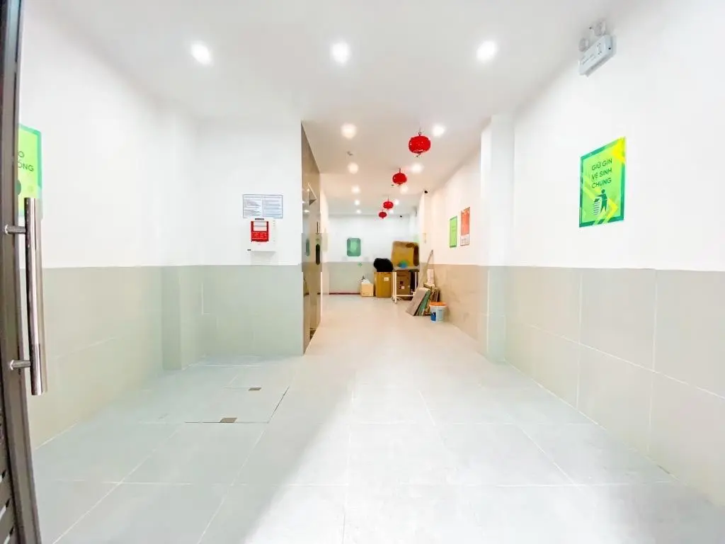 Cần tiền bán nhanh toà CHDV hồ Hạ Đình, 13phòng dòng tiền 75tr/tháng PCCC đạt chuẩn, thang máy nhập