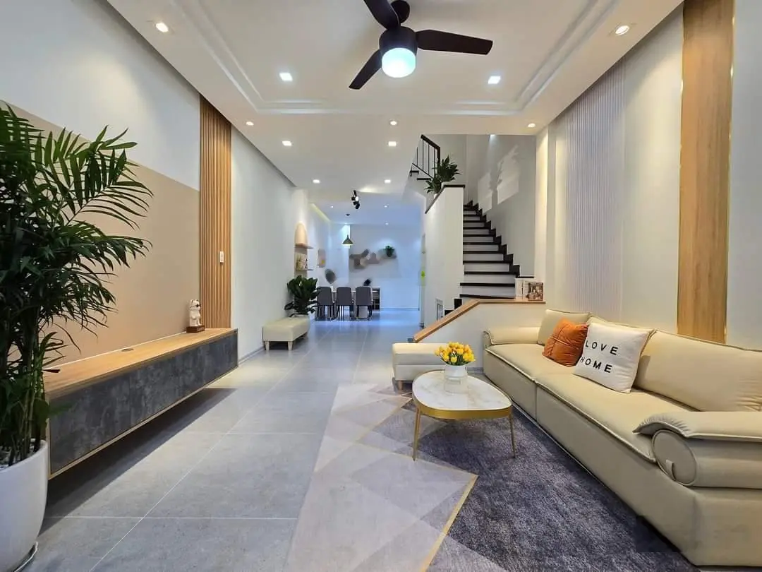 Sở hữu nhanh nhà vip - Diện tích lớn 95m2 - 3tỷ570 An Dương Vương, P.4, Q.5. Thuê 34 triệu. SHR.