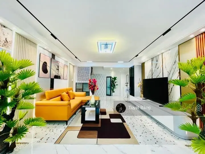 Nhà đẹp giá rẻ ngay đường Hoàng Hữu Nam,Long Thạnh Mỹ,Quận 9.Gía chỉ 3 tỷ 2.Gần Golf Thủ Đức
