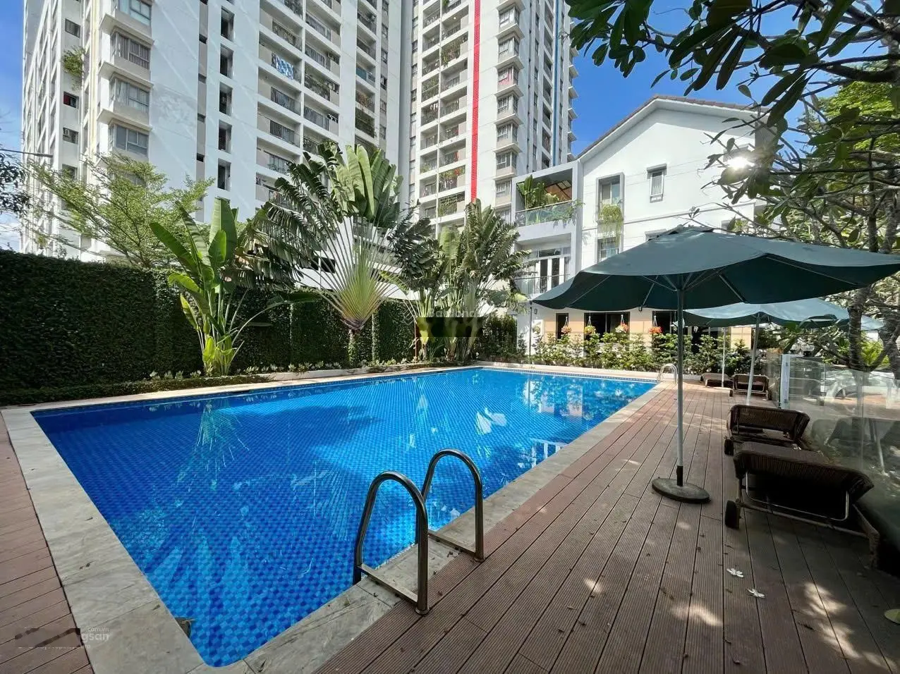 05m2 Nhà ngang 7m Compoud Liên Phường, 7x15 4PN4WC Hồ Bơi, 13Ty750 An Ninh, Cây Xanh, Gần Sông Mát