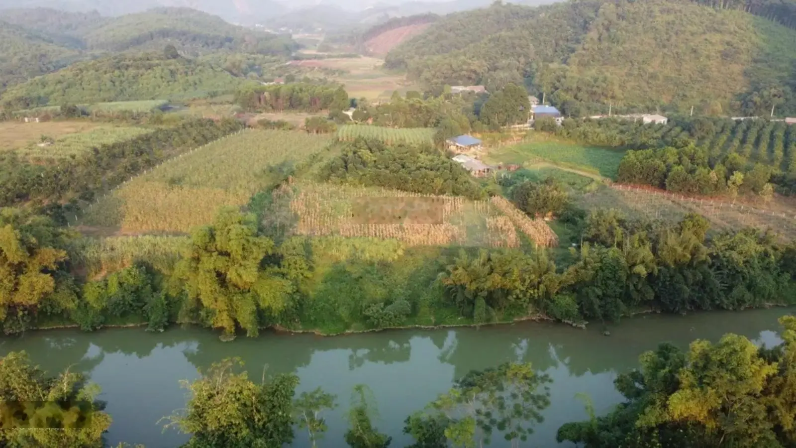 Bán lô đất diện tích 5500m2 ở khu vực Bắc Kim Bôi, Hoà Bình